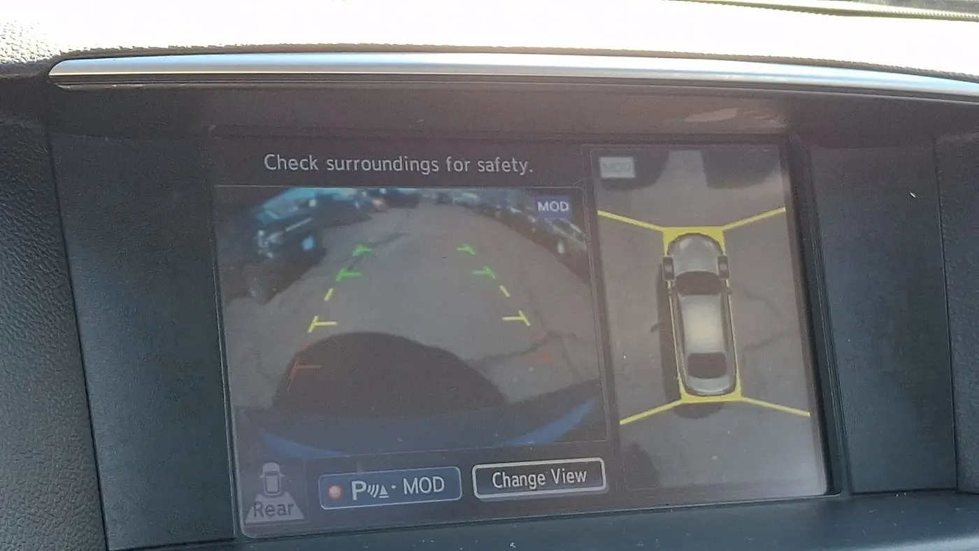 2017 INFINITI Q70L 3.7