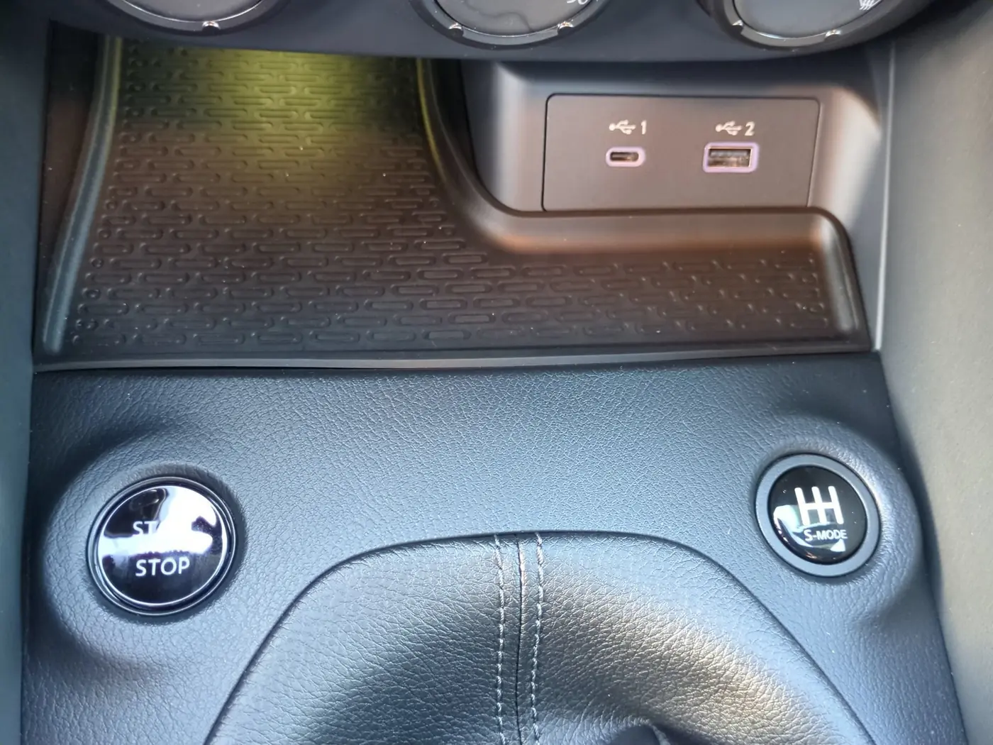 2025 Nissan Nissan Z - $45,460