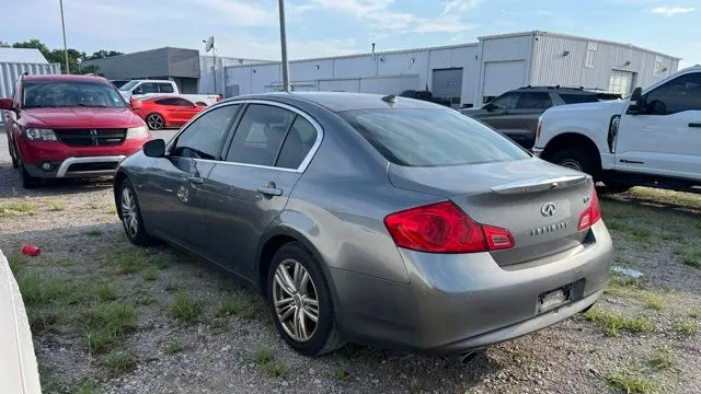2013 INFINITI G37 Sedan Journey