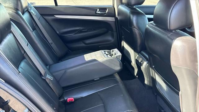 2013 INFINITI G37 Sedan x