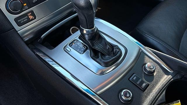 2013 INFINITI G37 Sedan x