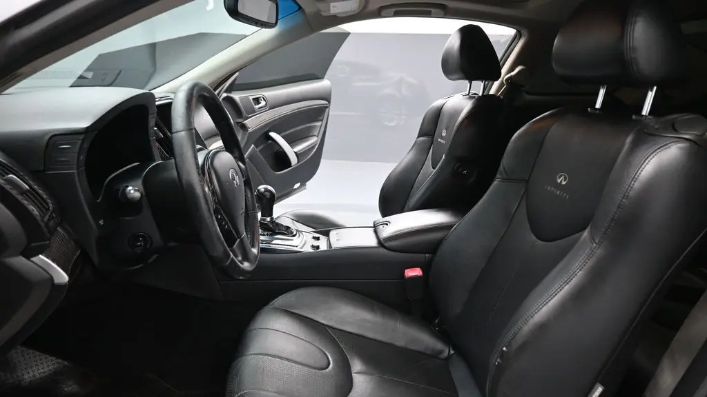 2013 INFINITI G37 Coupe Journey