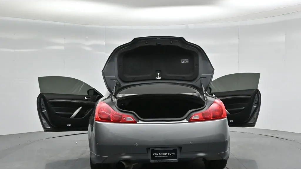 2013 INFINITI G37 Coupe Journey