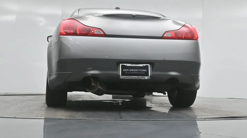 2013 INFINITI G37 Coupe Journey