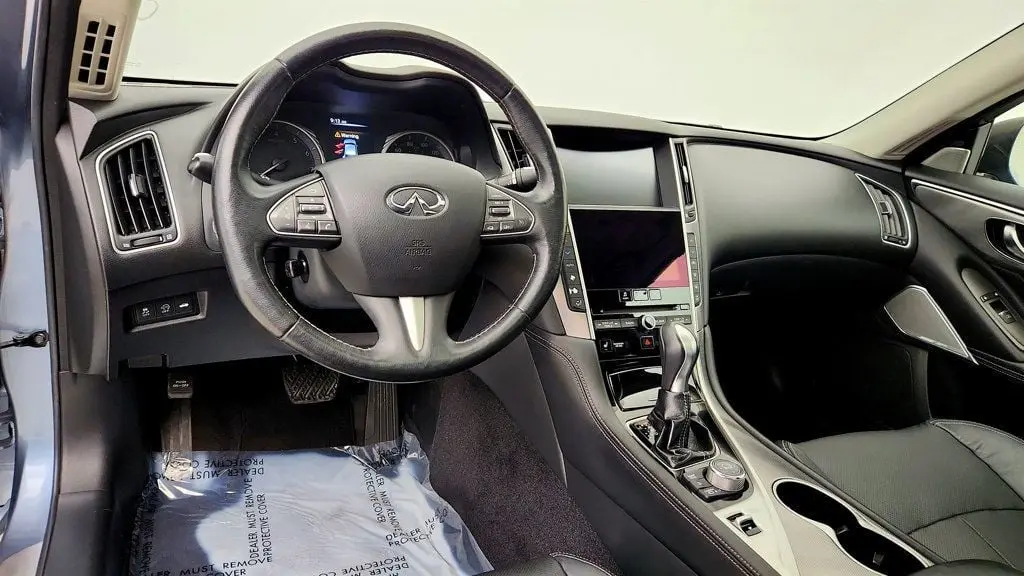 2017 INFINITI Q50 - $13,895
