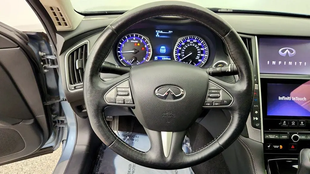 2017 INFINITI Q50 - $13,895