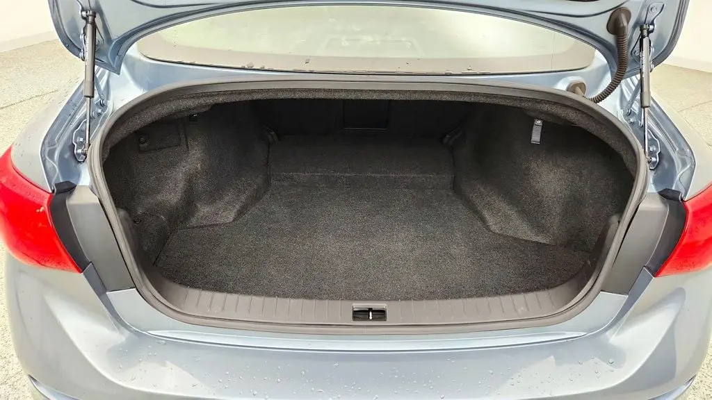 2017 INFINITI Q50 - $13,895