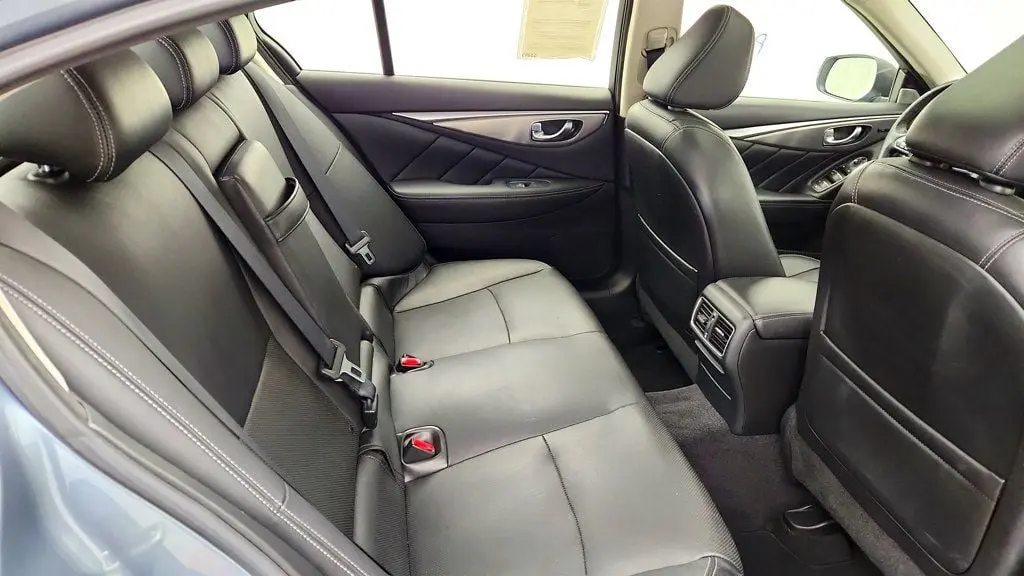 2017 INFINITI Q50 - $13,895