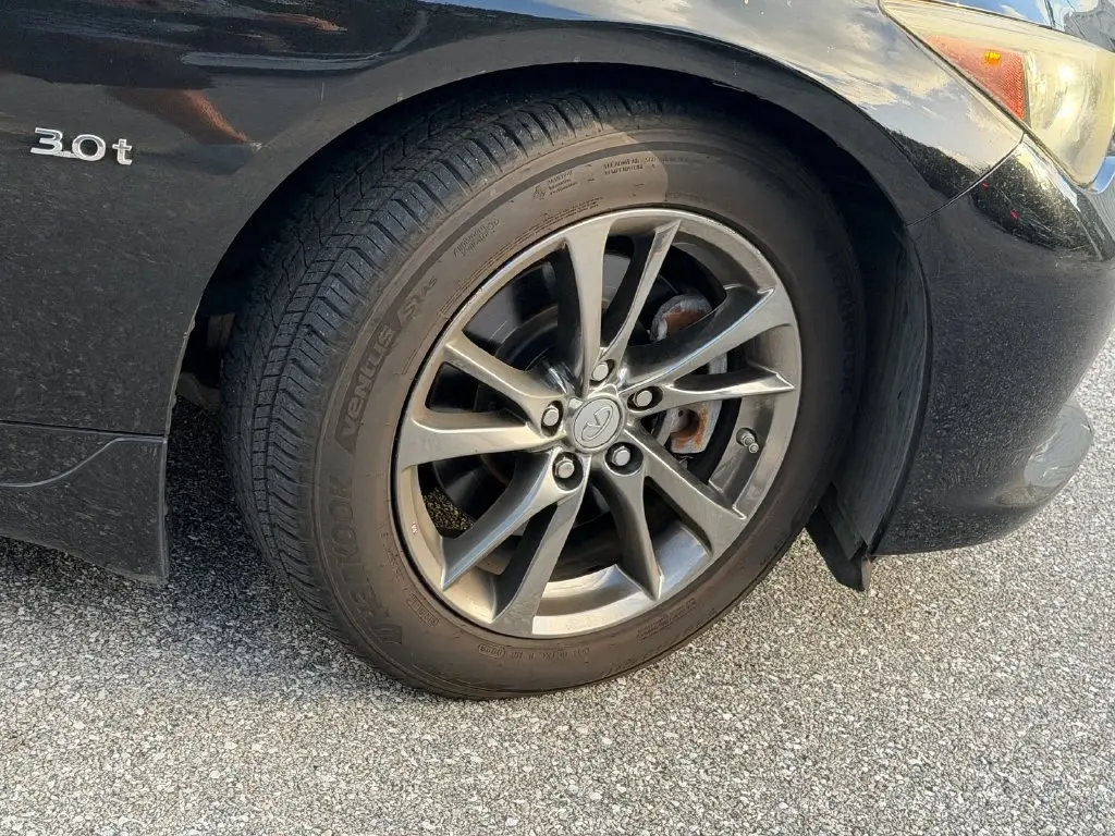 2017 INFINITI Q50 - $12,970