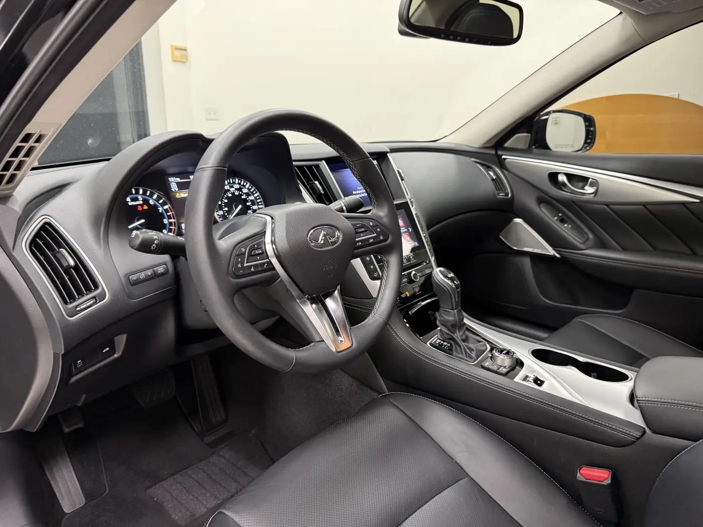2023 INFINITI Q50 - $32,500