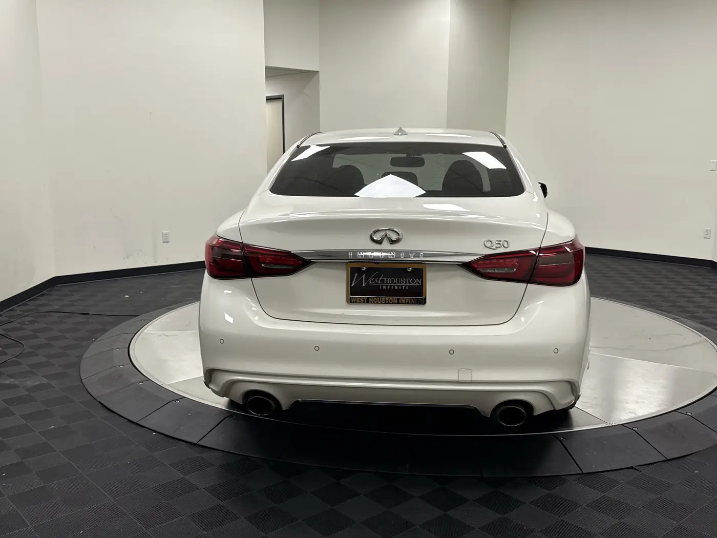 2023 INFINITI Q50 - $27,950