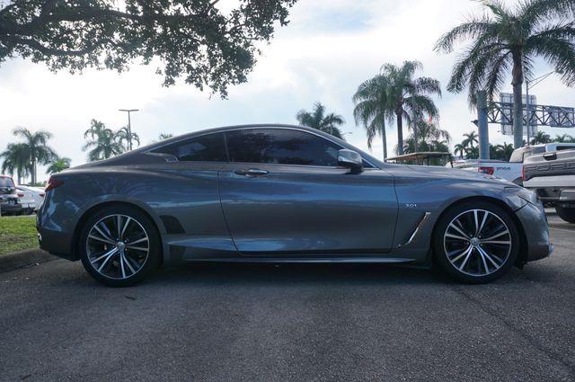2017 INFINITI Q60 - $12,500