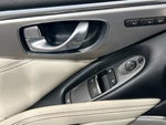 2018 Q60 Thumbnail 14