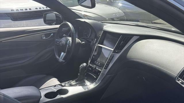 2018 INFINITI Q60 3.0T Luxe