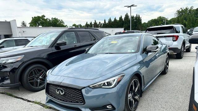 2021 INFINITI Q60 Red Sport 400