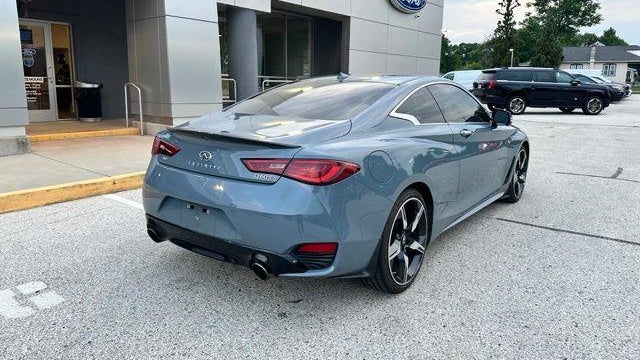 2021 INFINITI Q60 Red Sport 400