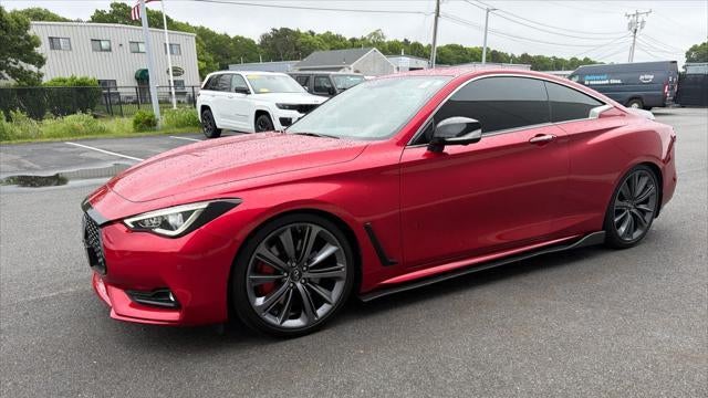 2022 INFINITI Q60 Red Sport 400