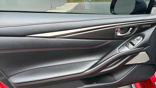 2022 INFINITI Q60 Red Sport 400