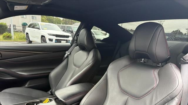 2022 INFINITI Q60 Red Sport 400