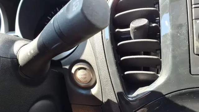 2012 Nissan JUKE S