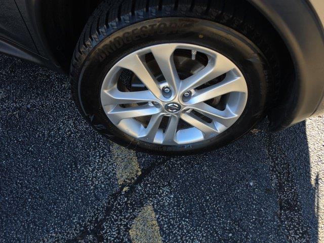 2012 Nissan JUKE S — photo 1 of 12