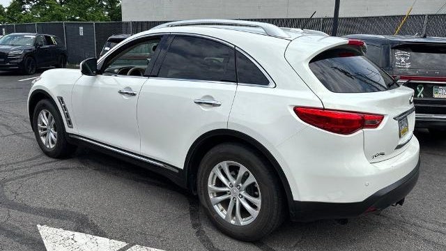 2012 INFINITI FX35 Base