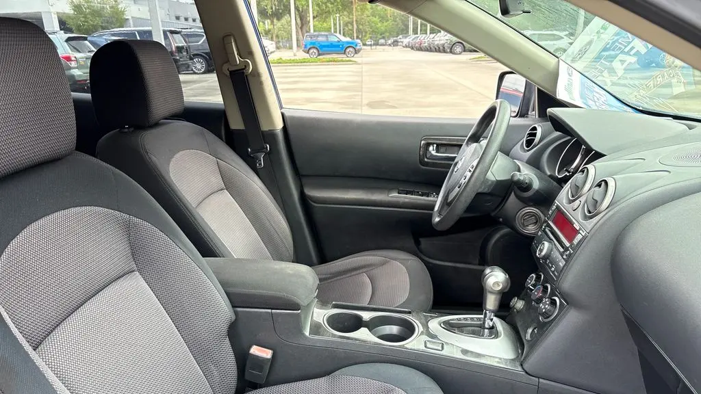 2009 Nissan Rogue S