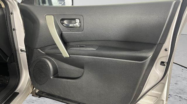 2013 Nissan Rogue - $5,795