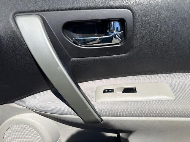 2014 Nissan Rogue - $7,901