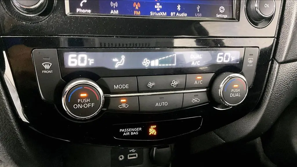 2019 Nissan Rogue S
