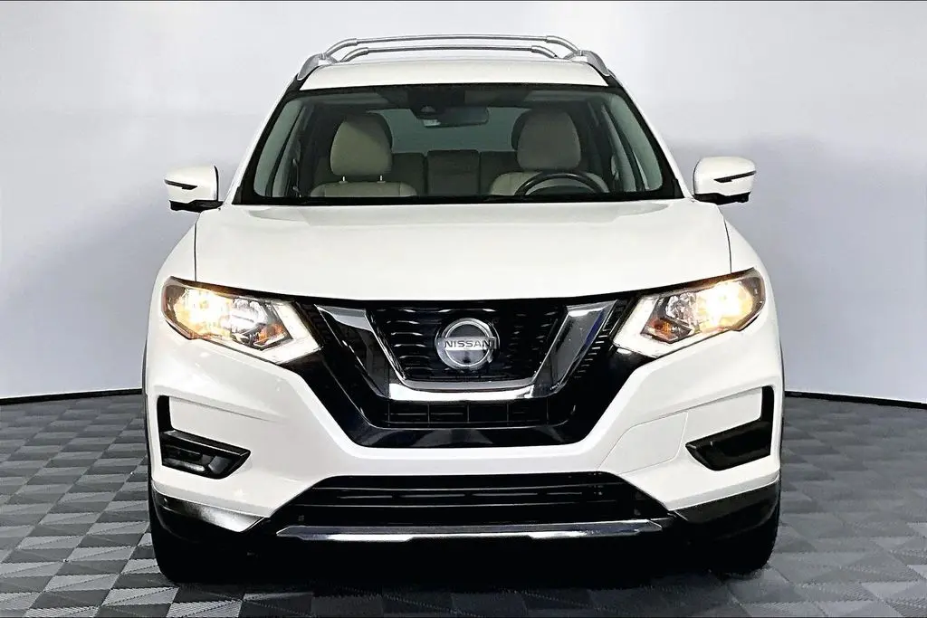 2019 Nissan Rogue - $18,241