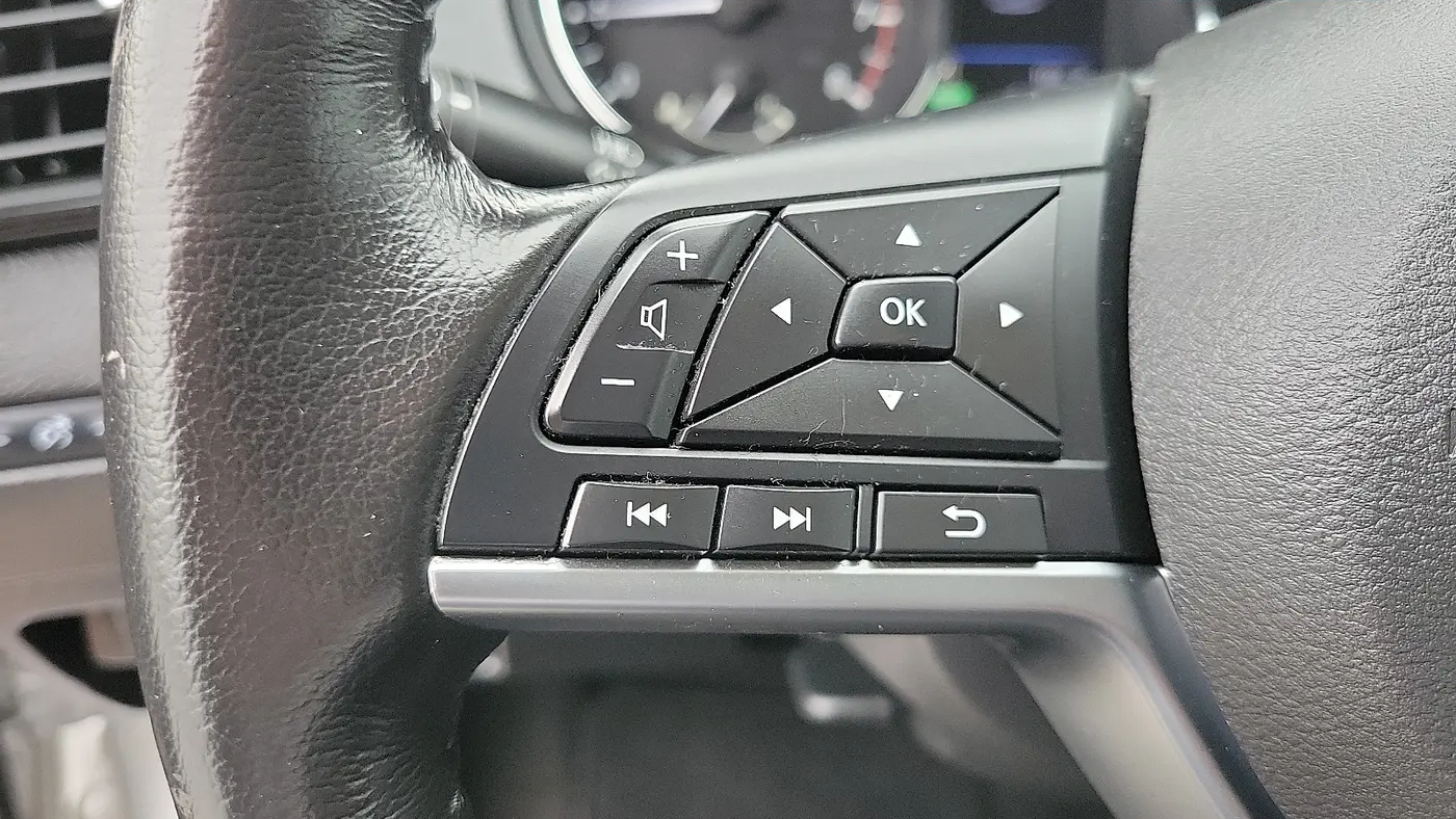 2019 Nissan Rogue S