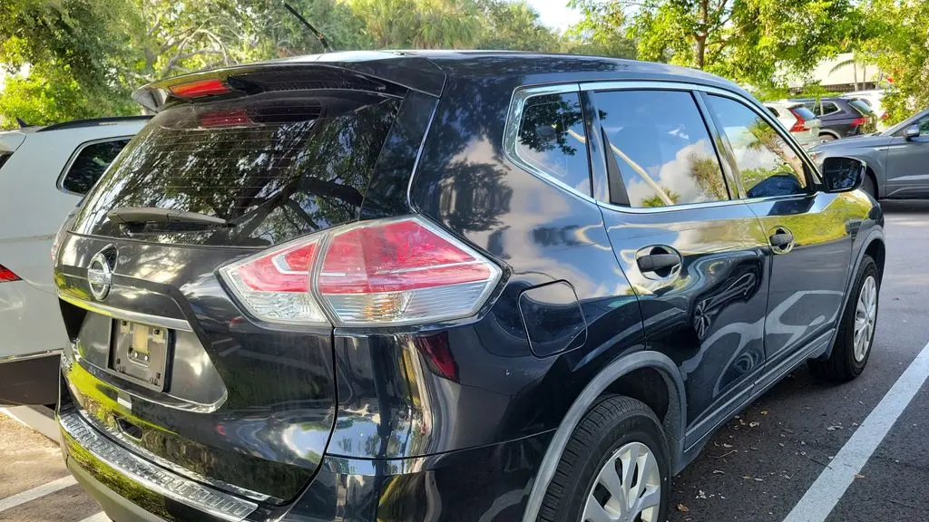 2016 Nissan Rogue S