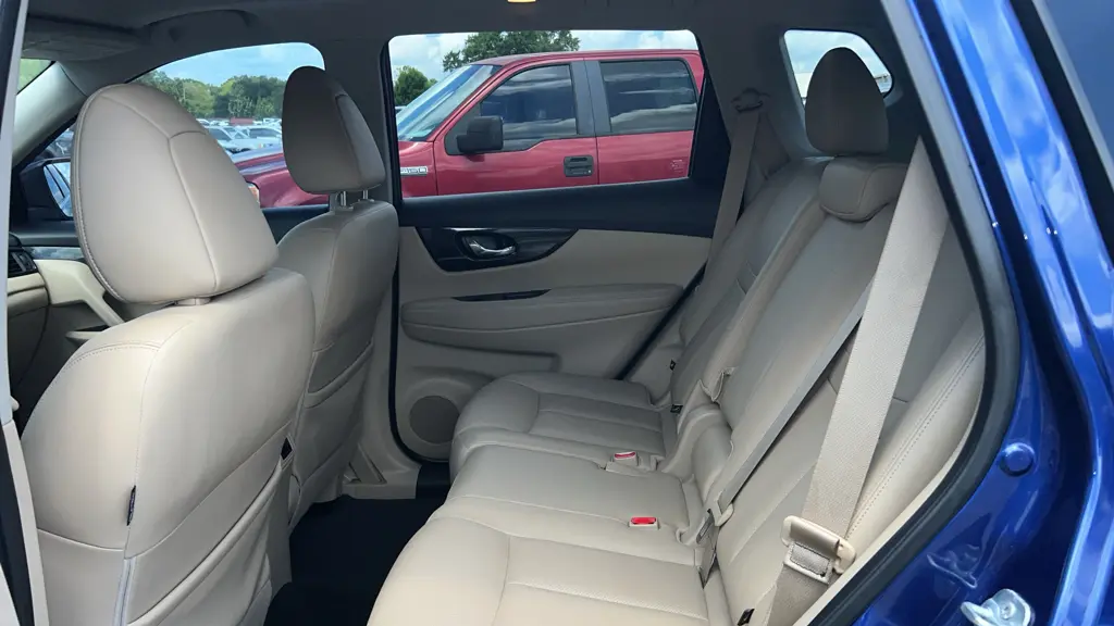 2017 Nissan Rogue S