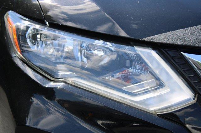 2018 Nissan Rogue - $13,738