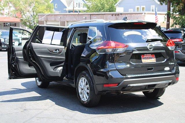 2018 Nissan Rogue - $13,738