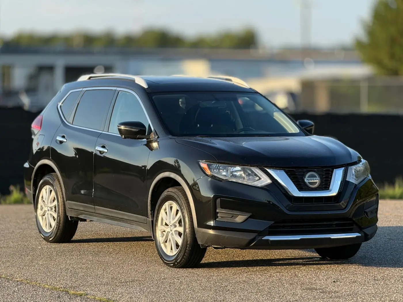 2018 Nissan Rogue - $9,950
