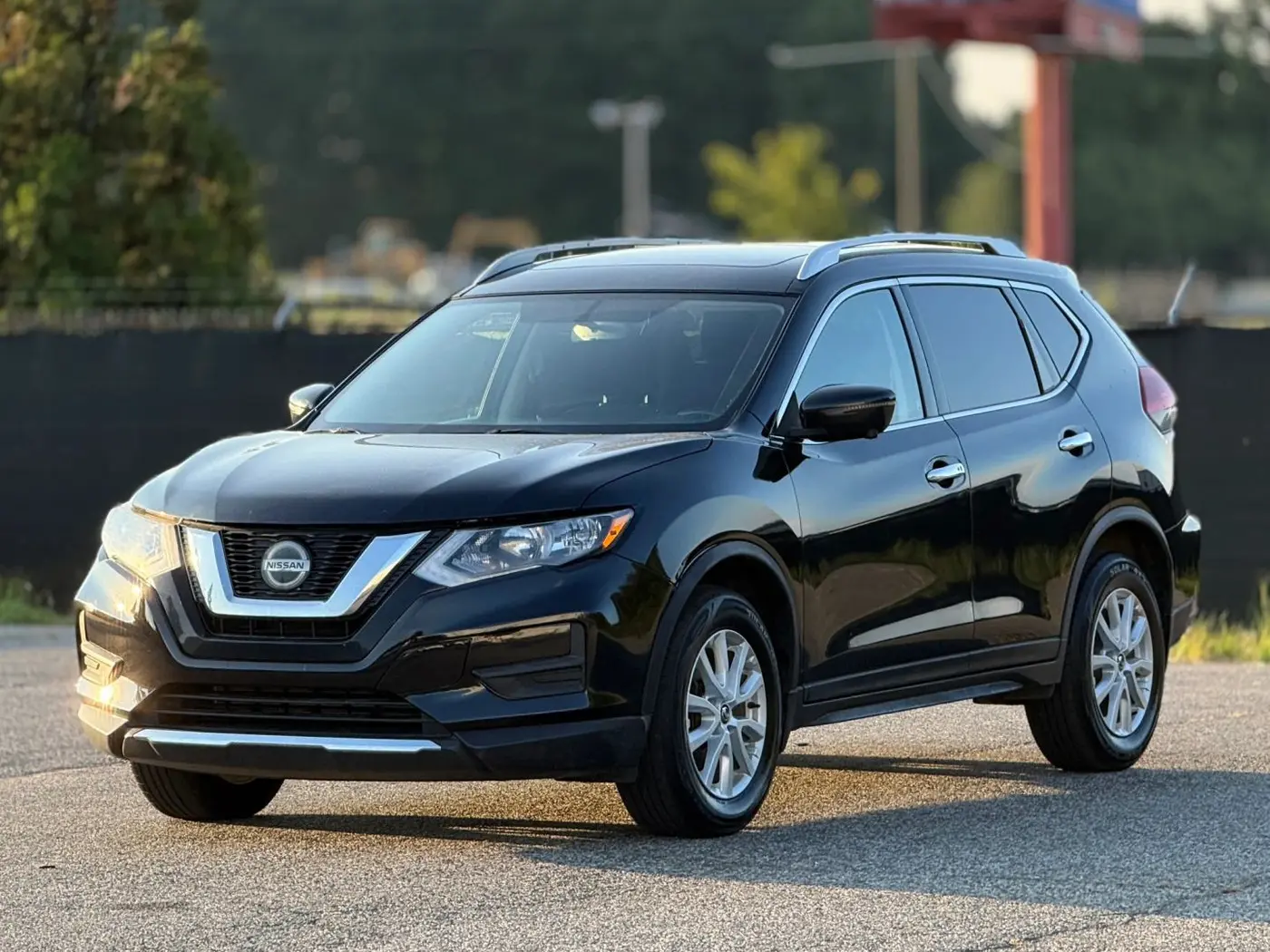 2018 Nissan Rogue - $9,950