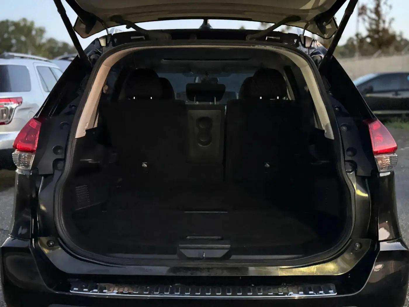 2018 Nissan Rogue - $9,950