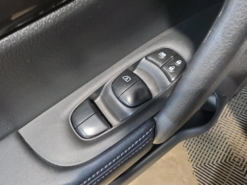 2018 Nissan Rogue - $14,226