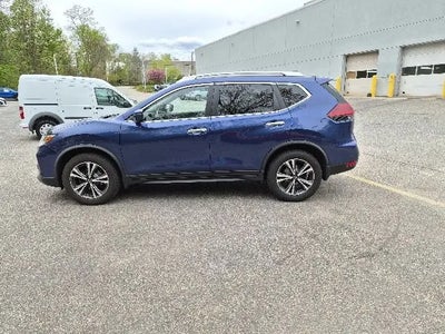 Photo of a 2019 Nissan Rogue AWD SV 4DR Crossover for sale