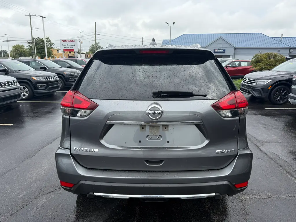 2017 Nissan Rogue - $10,995