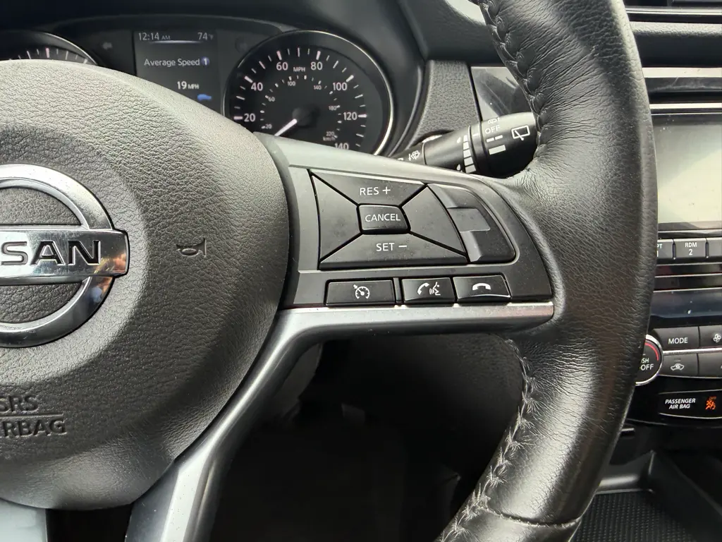2017 Nissan Rogue - $10,995