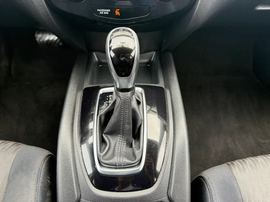 2017 Nissan Rogue - $10,995