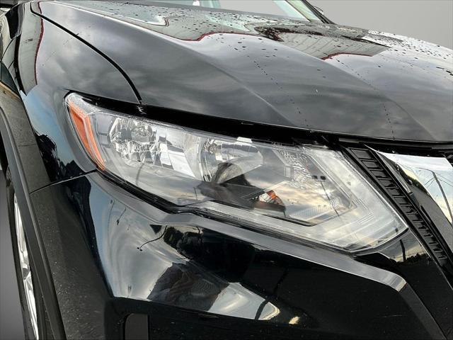 2017 Nissan Rogue - $12,995