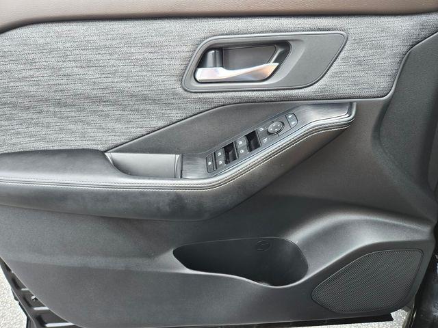 2021 Nissan Rogue - $22,774