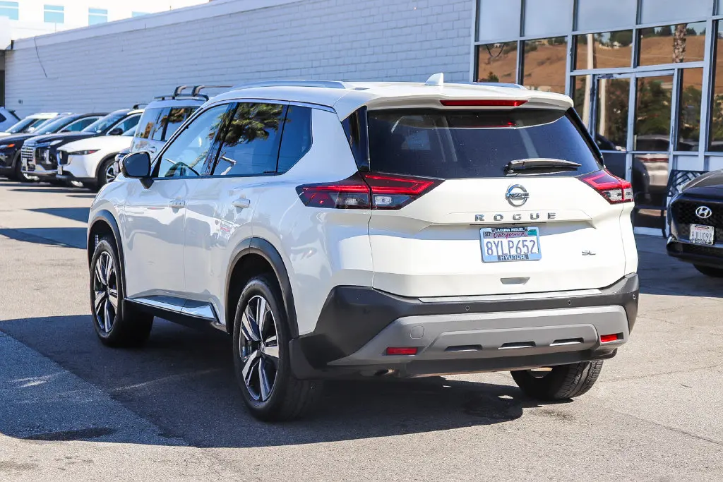 2021 Nissan Rogue - $20,602