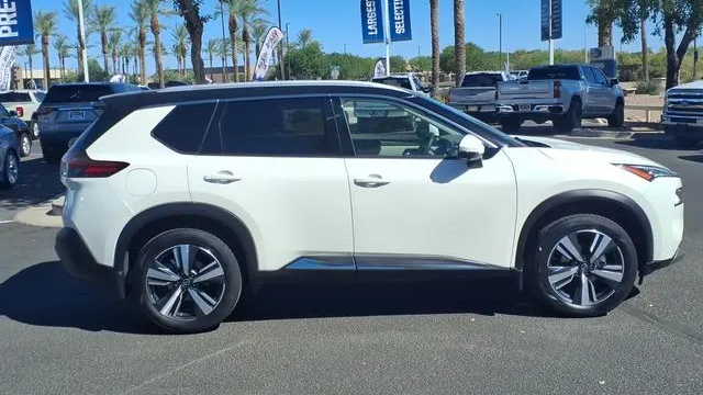 2021 Nissan Rogue SL