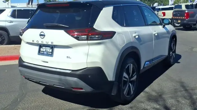 2021 Nissan Rogue SL