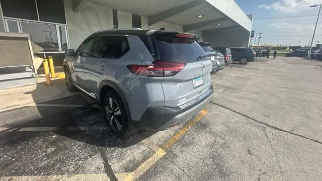 2021 Nissan Rogue SL